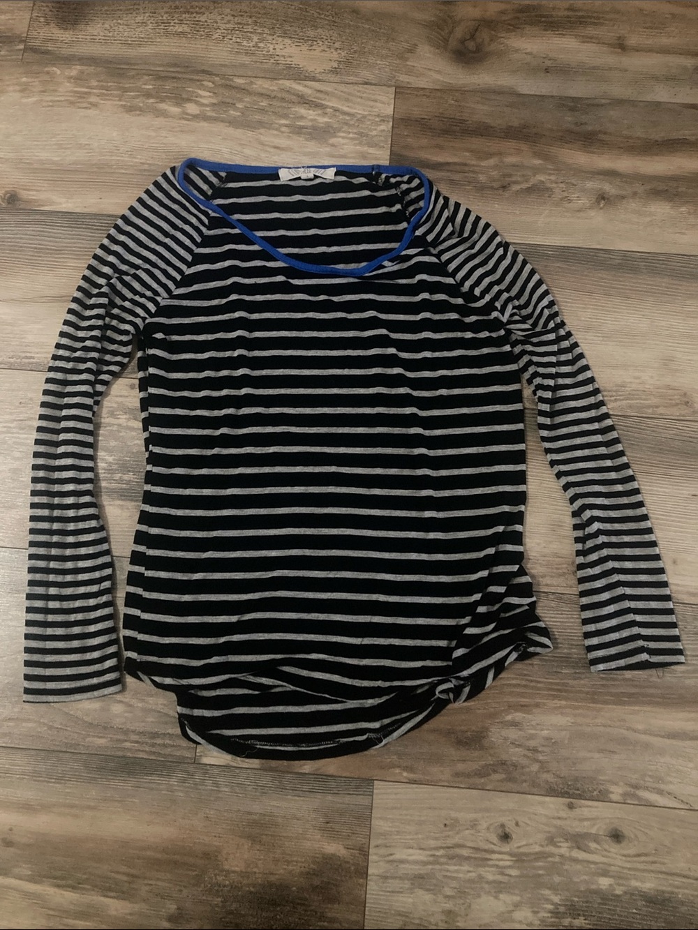 Pink Rose Women’s Size L Striped 3/4 Sleeve Top Black Gray & Blue